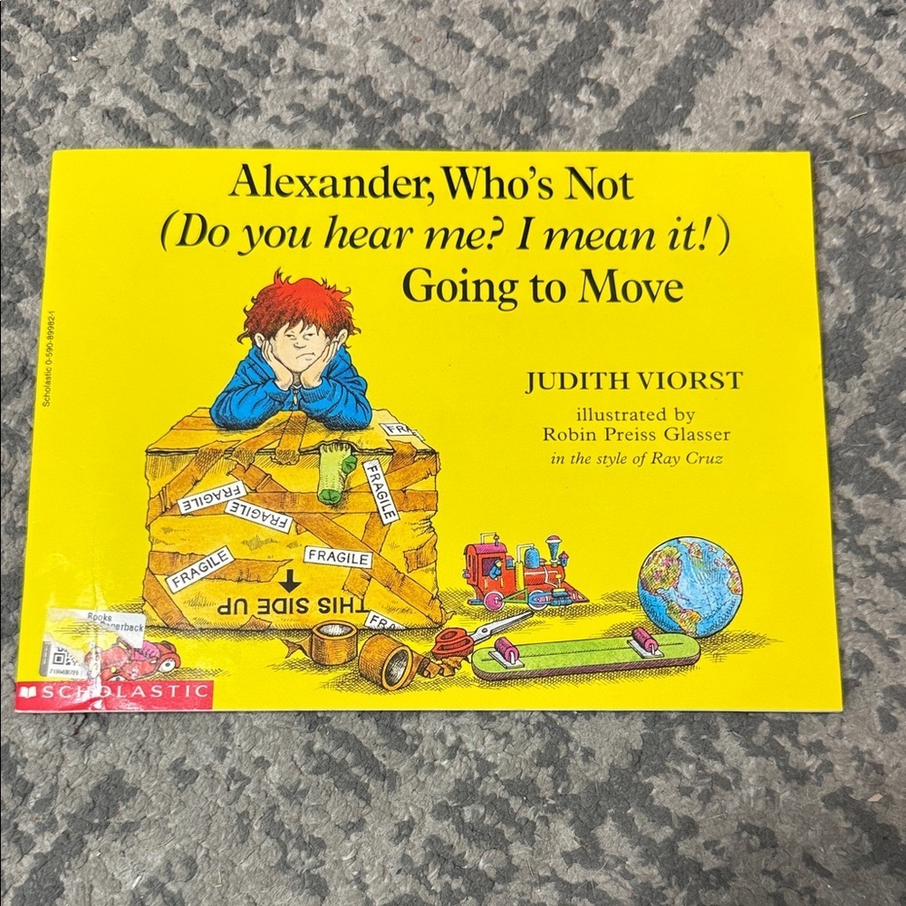Scholastic Yellow Alexander Action Figure Playset
